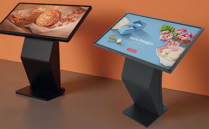 Características clave que debes de conocer de las pantallas publicitarias