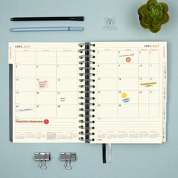 Agenda Tempus 2027 tamaño 4º 1 dia págian