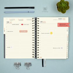 Agenda Tempus 2027 tamaño 4º 1 dia págian