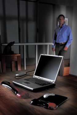 Tapis de souris Kensington avec repose-poignet duo gel rouge/gris