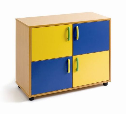 Roupeiro com 4 portas de cores diferentes e 4 furos em várias alturas