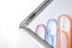 Atril con marco abatible