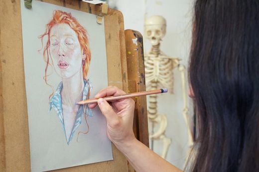 Caixa de metal com 12 lápis Derwent Lightfast (lightfast)