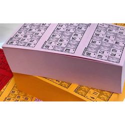Cartes de bingo. 900 cartons découpés