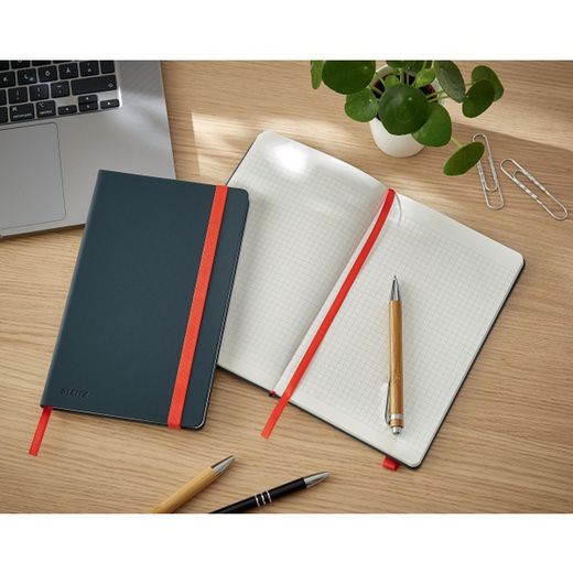 caderno de capa dura leitz aconchegante