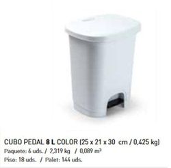 Seau en plastique à pédale