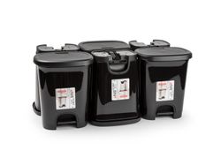 Seau en plastique à pédale