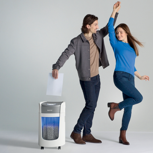 Destructora de Papel Leitz IQ OptiMax Home Office 225. 83580000. Con giro de papelera