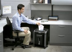 broyeur Fellowes 79ci