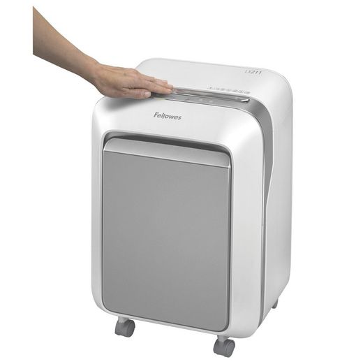 Le destroyer Fellowes lx211. Sécurité et design ensemble