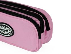 Estojo rosa pastel com 3 zíperes