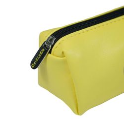 Estojo triangular amarelo COLLEGE