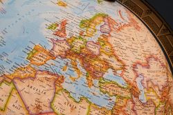 Globo terráqueo National Geographic Classic