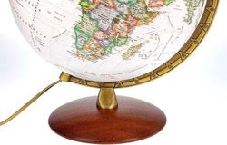 Globo terráqueo National Geographic Executive