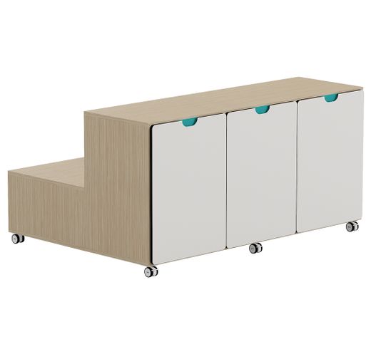 Gradas AGORA VERSA con puertas