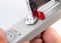 Grampeador grosso Novus b50