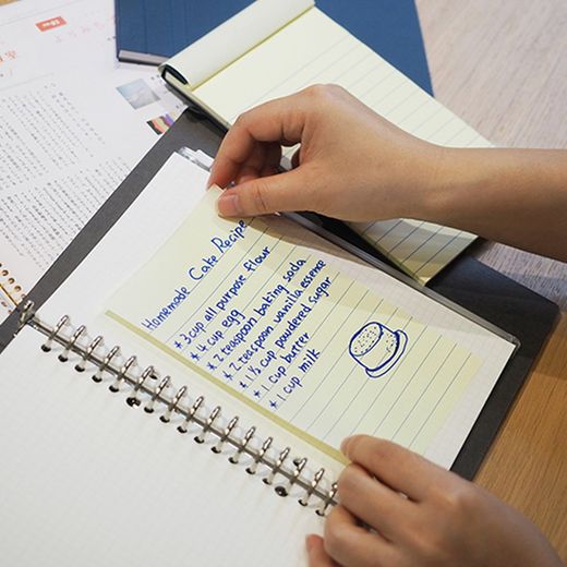 Caderno de notas autoadesivas 254x178mm com linhas amarelas