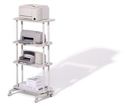 Mesa lateral alta com prateleiras e rodas