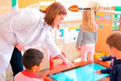 Mesa interactiva infantil multiCLASS Kids Table