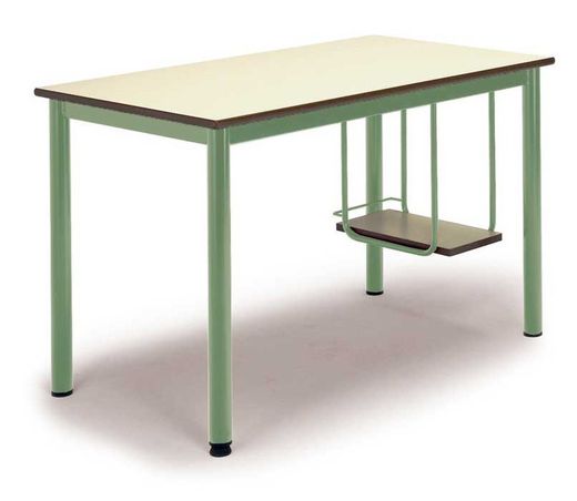 Table rectangulaire avec support cpu en deux tailles et différentes finitions