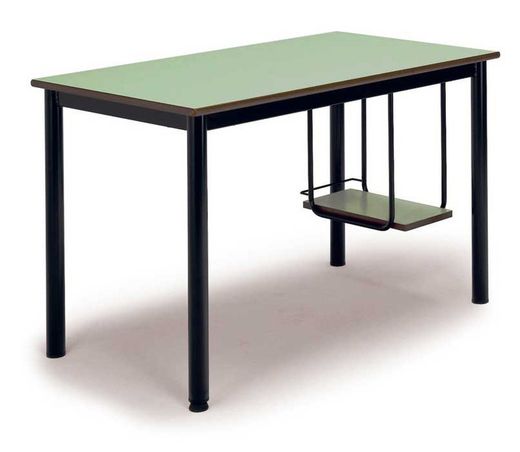 Table rectangulaire avec support cpu en deux tailles et différentes finitions