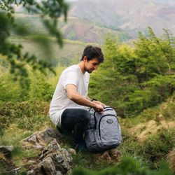 Mochila Explorer Urban Multizipper Cinza