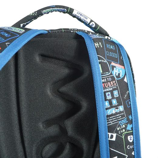 Sac à dos Paradis secondaire. Rembourré et avec divers sacs