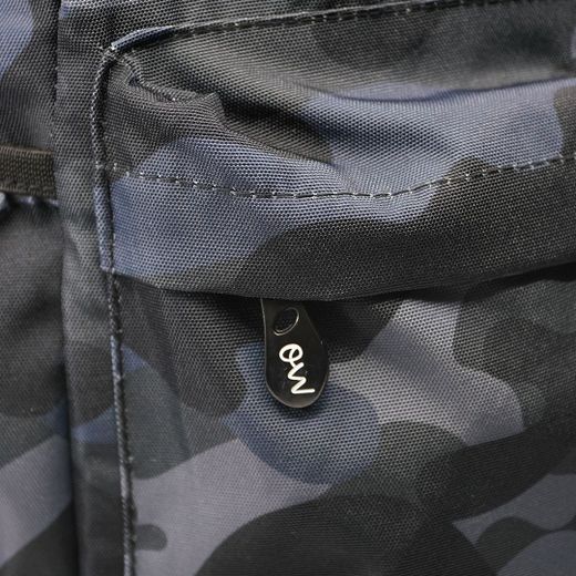 Sac à dos universitaire d'inspiration militaire