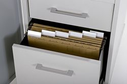 Armoire multifonction avec tiroirs et étagères