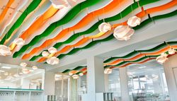 Panneau de mousse acoustique insonorisant. déflecteur incurvé