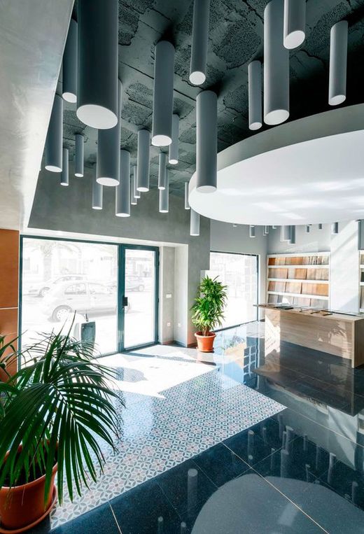 Panneau de mousse acoustique insonorisant. Cylindre