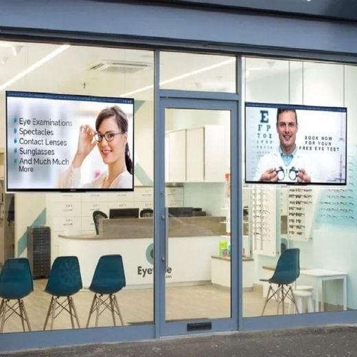 Tissu publicitaire dans la vitrine. Différentes tailles.