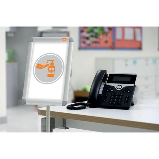 Pie con marco publicitario A4 Nobo