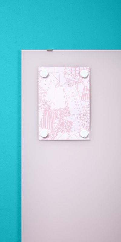 Pizarra de cristal de colores. 5 colores y 8 tamaños