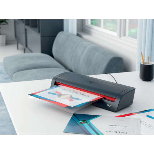 Plastificadora GBC 240HS A3 + bolsas = Regalo guillotina Leitz Home Office A3