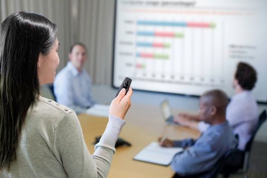 Presentador inalámbrico Expert con puntero láser rojo y control de cursor