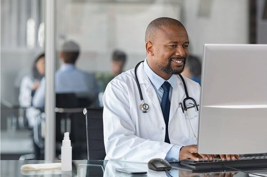 Souris optique filaire lavable Kensington Pro Fit®, noire