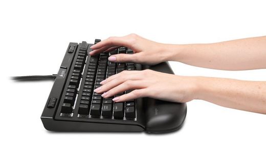 Descanso de pulso Kensington ErgoSoft™ para teclados mecânicos e de jogos