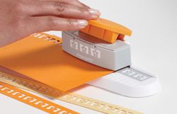 Conjunto inicial Fiskars Edge Punch