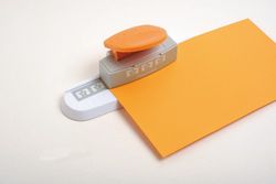 Conjunto inicial Fiskars Edge Punch