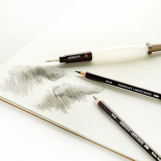 Conjunto de esboços de linha e lavagem - em caixa de metal (inclui 6 lápis de grafite, 2 lápis de desenho aquarela, 1 pincel de água, 1 borracha, 1 liquidificador, 1 apontador e uma borracha de plástico)