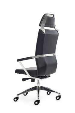 Cadeira executiva modelo 998 em couro sintético