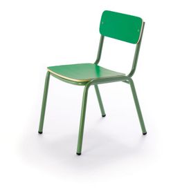 Cadeira de criança empilhável e disponível em 3 alturas e 10 cores