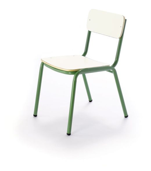 Cadeira de criança empilhável e disponível em 3 alturas e 10 cores