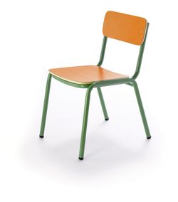 Cadeira de criança empilhável e disponível em 3 alturas e 10 cores