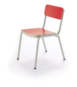 Cadeira de criança empilhável e disponível em 3 alturas e 10 cores