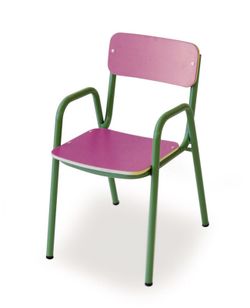 Chaise pour enfants avec accoudoirs d'une hauteur de 26 cm et différentes finitions