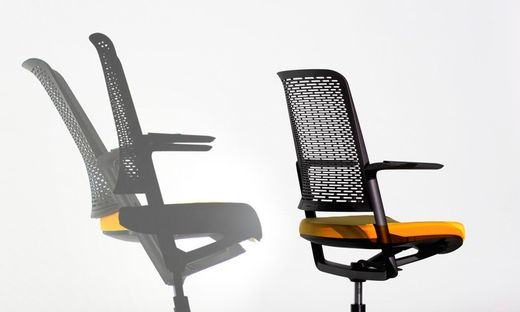 Cadeira COMIGO de NowyStyl. Préto