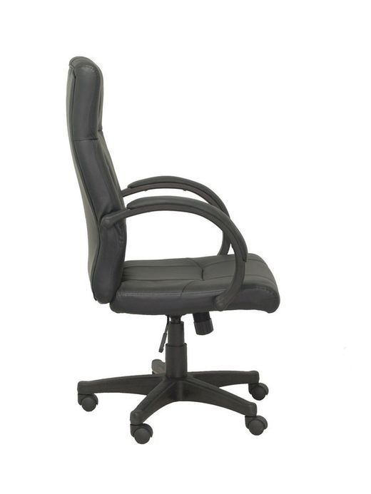 Cadeira executiva de couro sintético preto