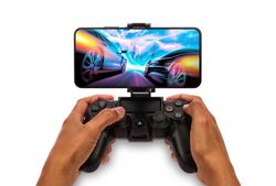 Soporte de juego MOGA para dispositivos móviles de PowerA compatible con mandos inalámbricos DualSense y DualShock 4